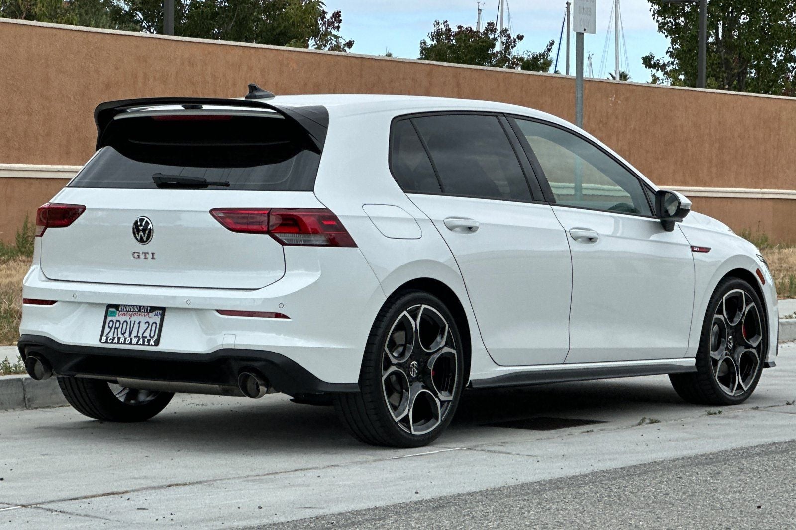 2024 Volkswagen Golf GTI 2.0T S