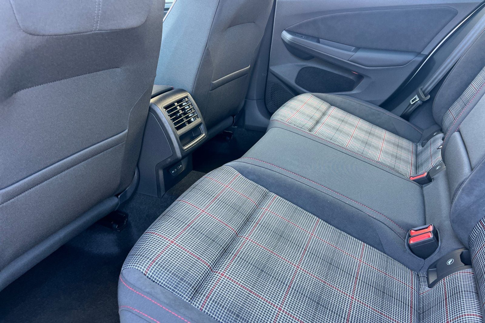 2026 Volkswagen Golf GTI 2.0T S