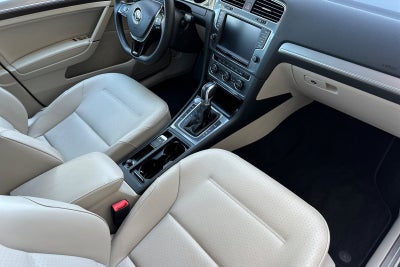 2016 Volkswagen e-Golf SEL Premium