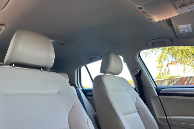 2016 Volkswagen e-Golf SEL Premium