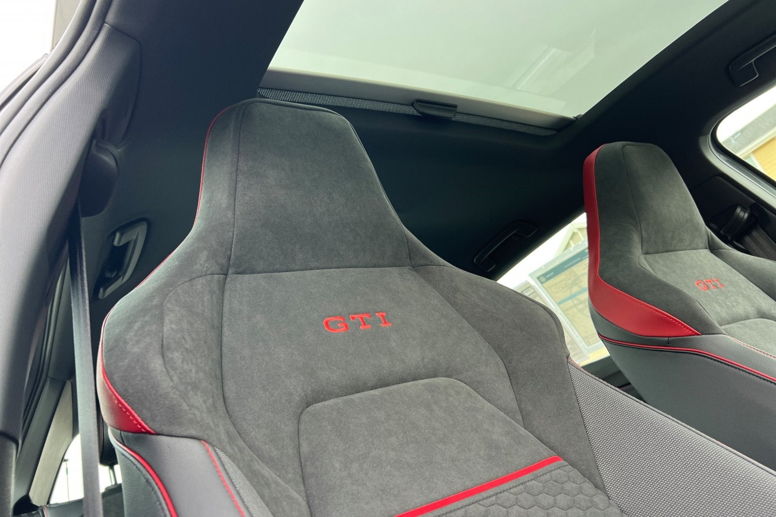 2026 Volkswagen Golf GTI 2.0T SE