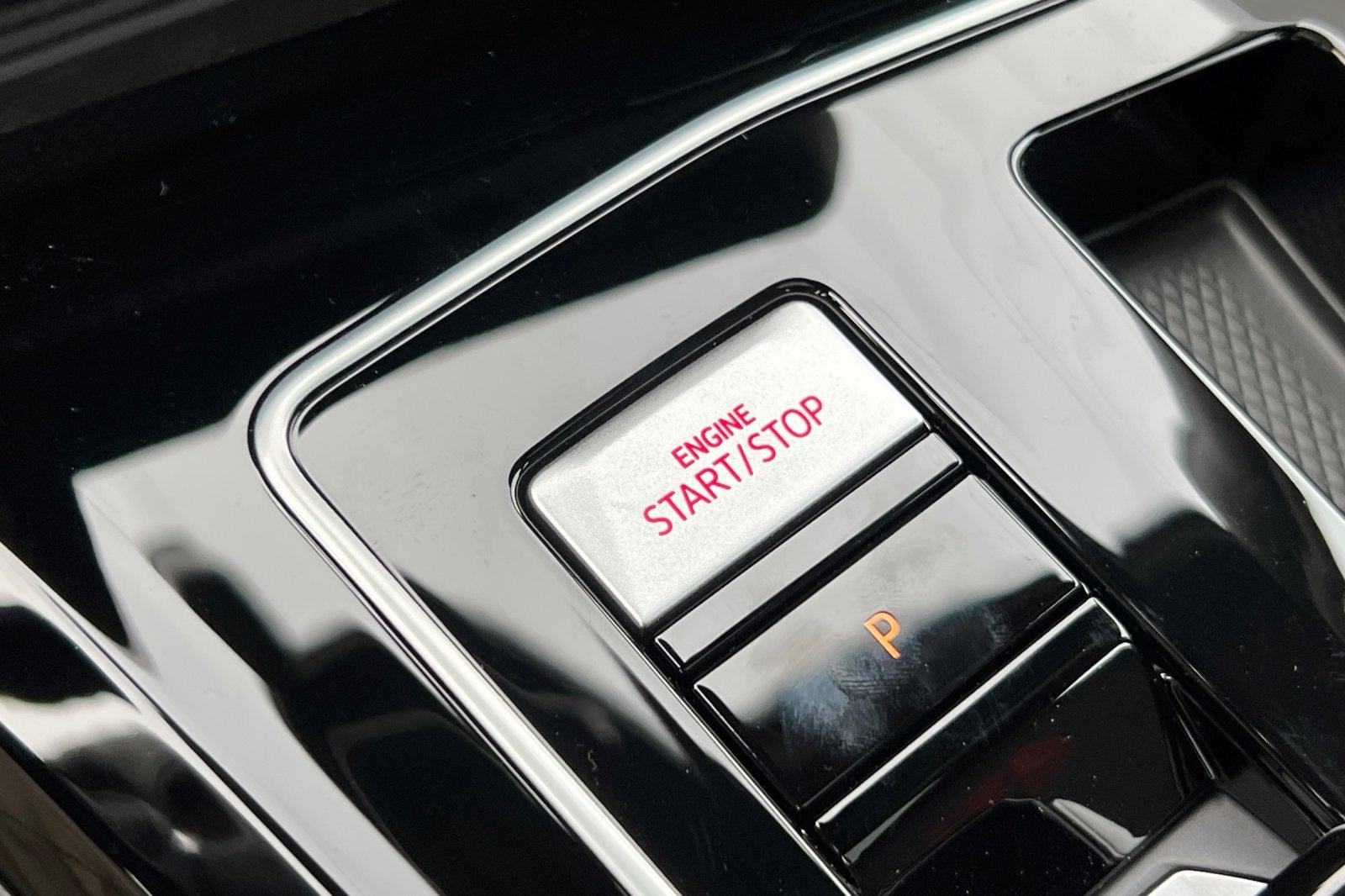 2026 Volkswagen Golf GTI 2.0T SE