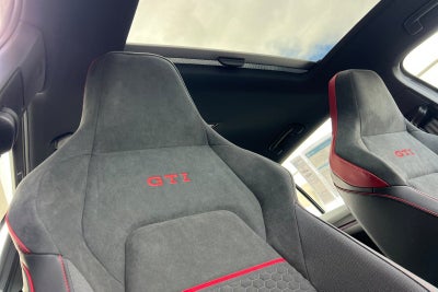 2026 Volkswagen Golf GTI 2.0T SE