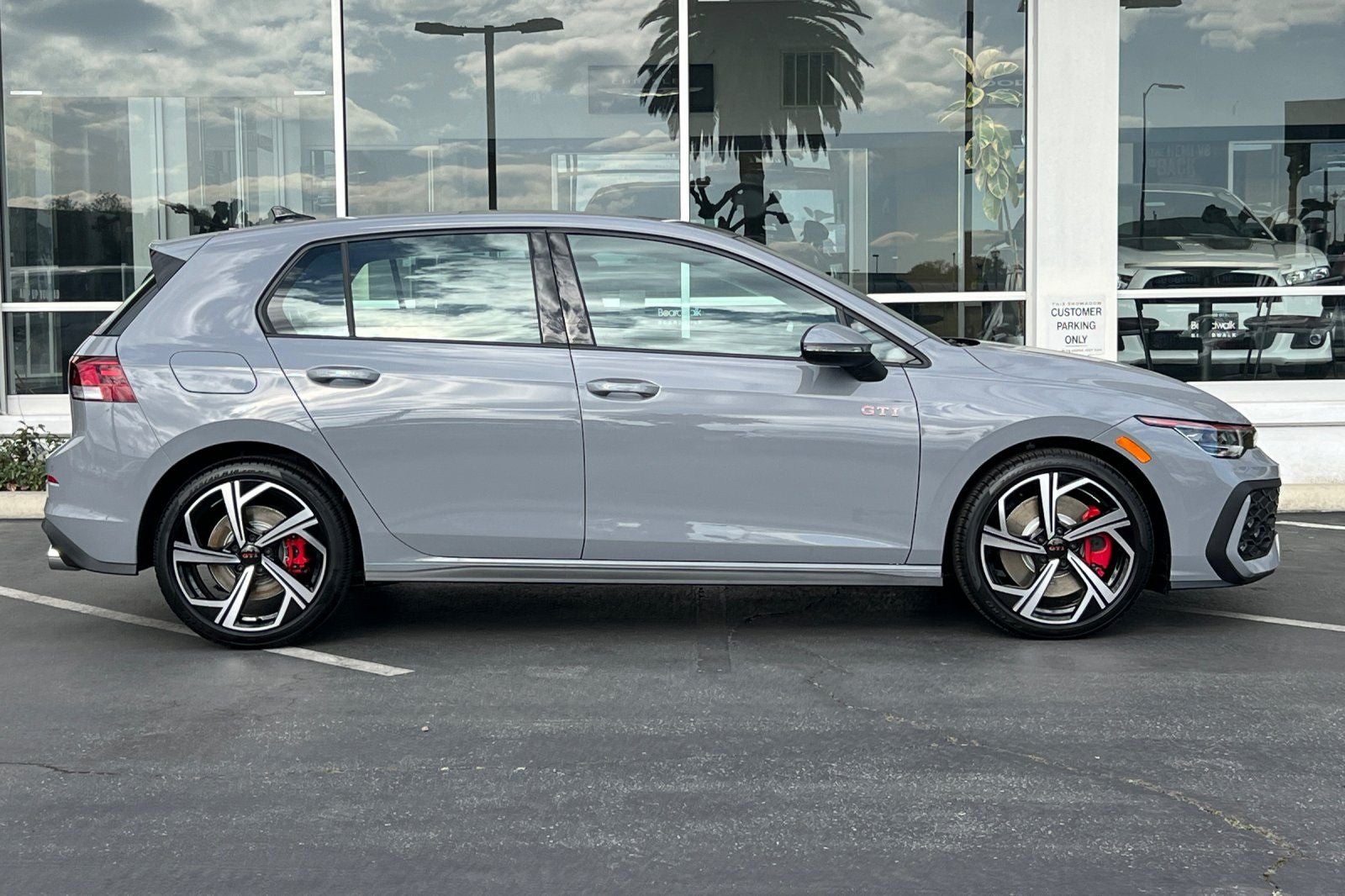 2026 Volkswagen Golf GTI 2.0T SE