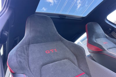 2026 Volkswagen Golf GTI 2.0T SE