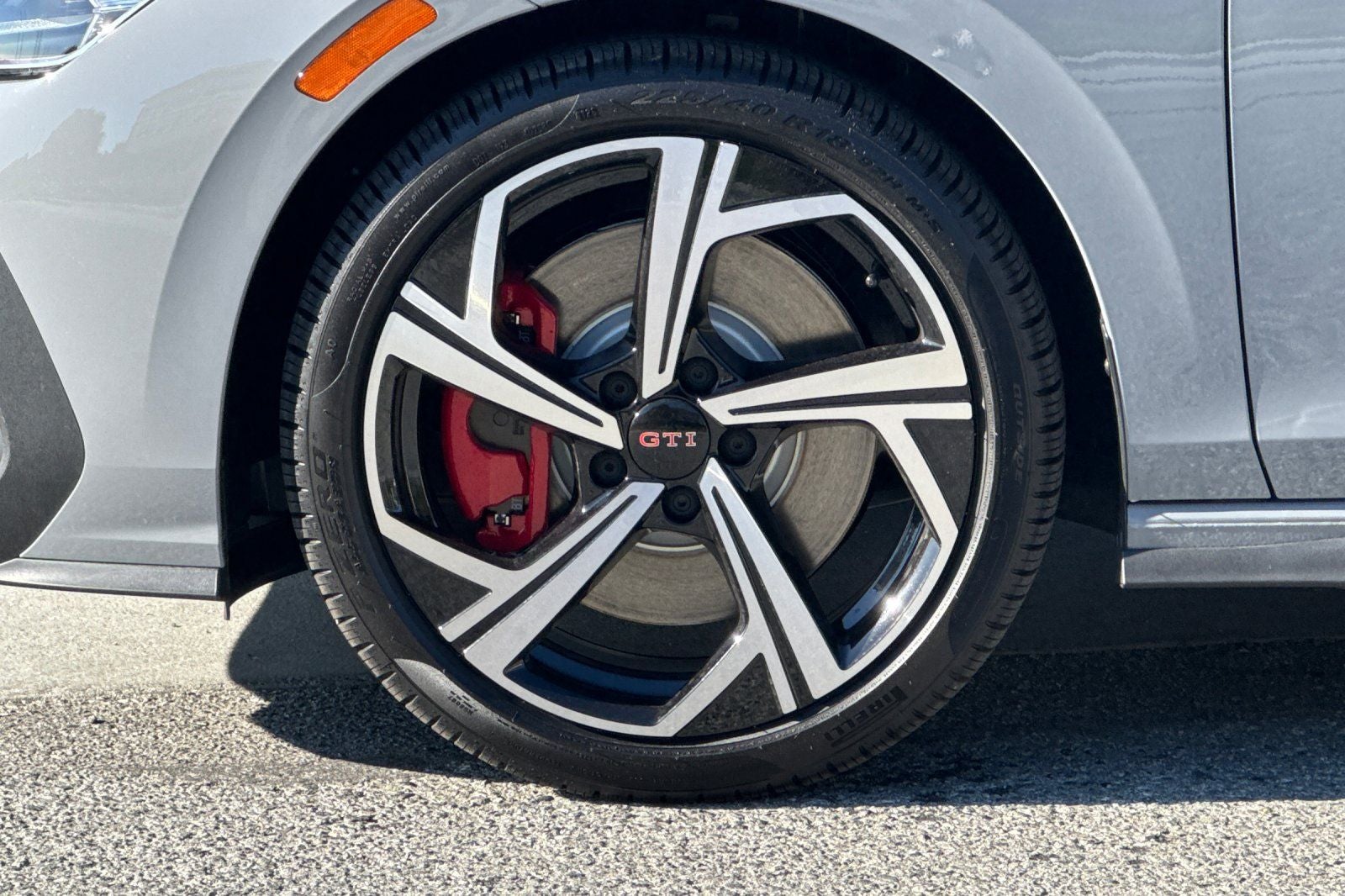 2026 Volkswagen Golf GTI 2.0T SE