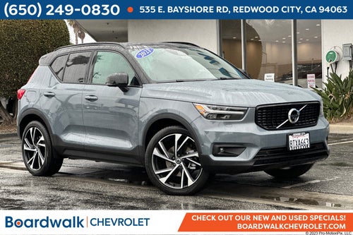 2021 Volvo XC40 R-Design