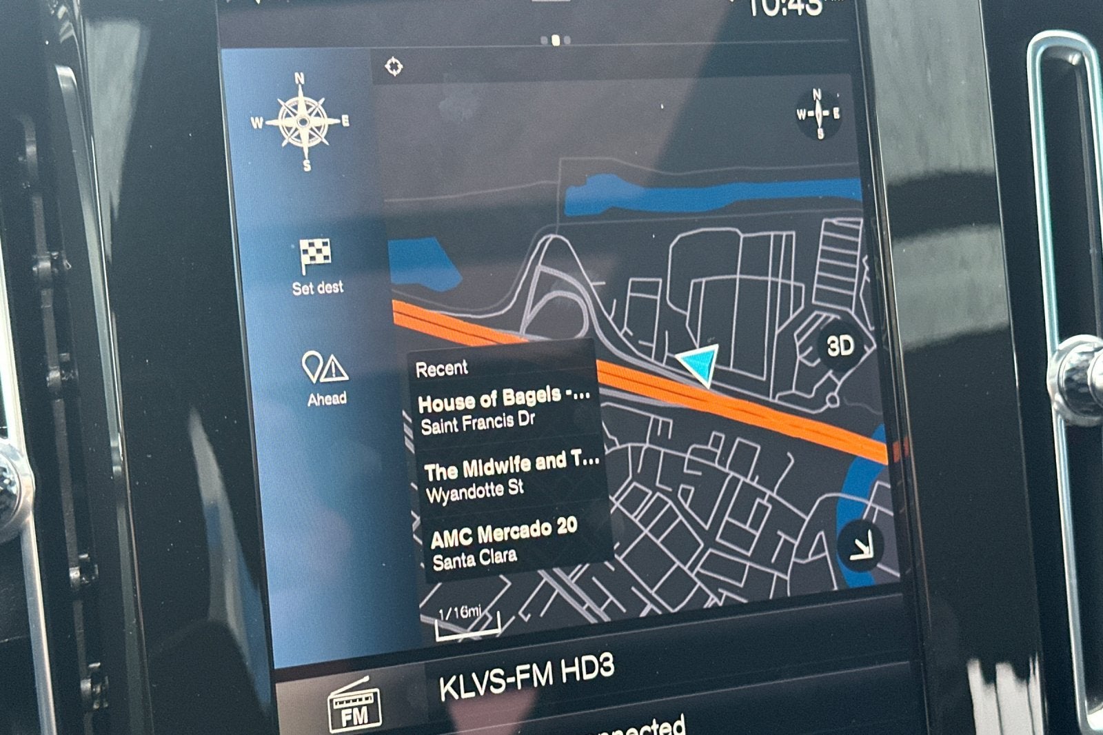 2021 Volvo XC40 R-Design