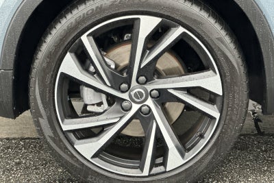 2021 Volvo XC40 R-Design