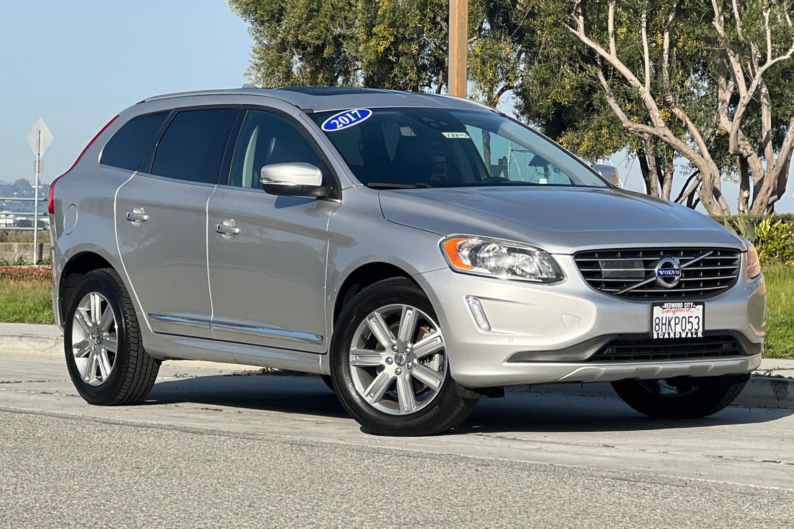 2017 Volvo XC60 T5 Inscription