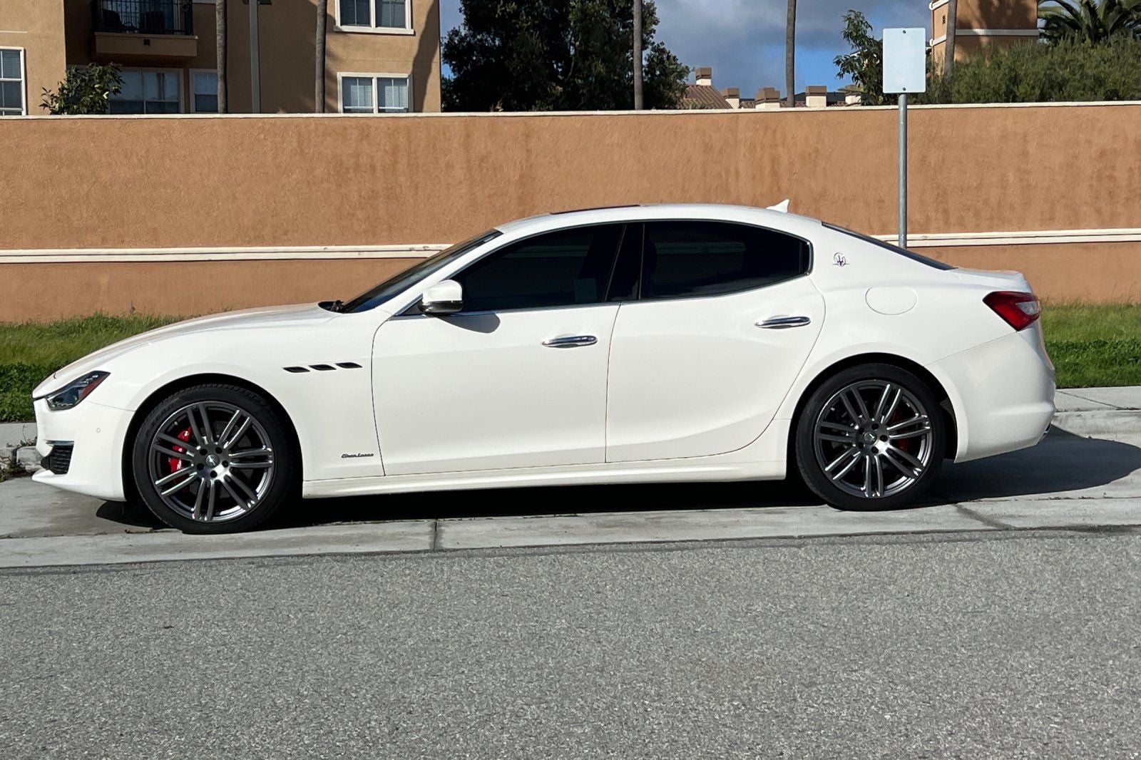 2018 Maserati Ghibli S GranLusso